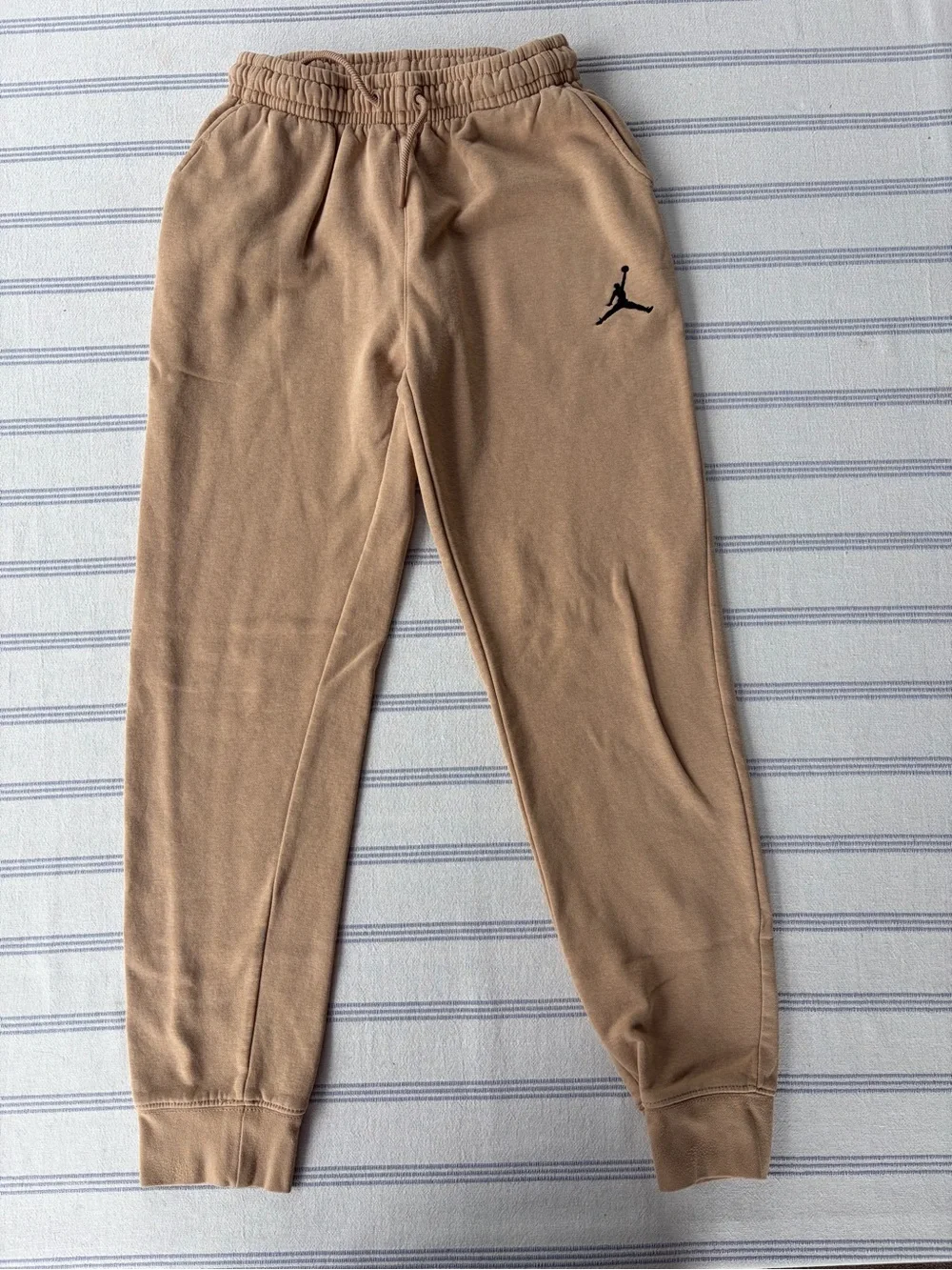 9 pc lot of NIKE (size large)